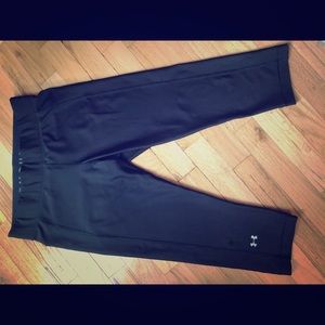 Under Armour Women's HeatGear Capris